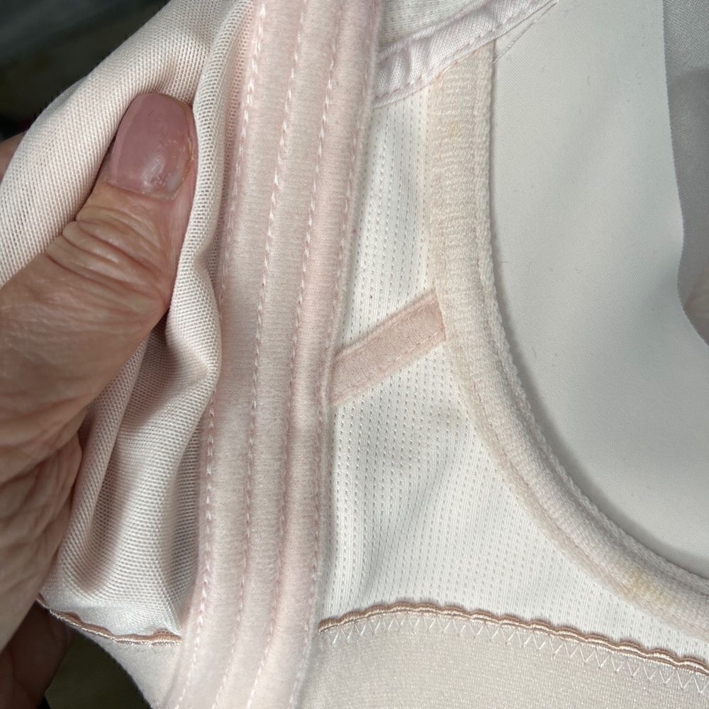 NEW 46DD Bra    - Picture 5 of 8